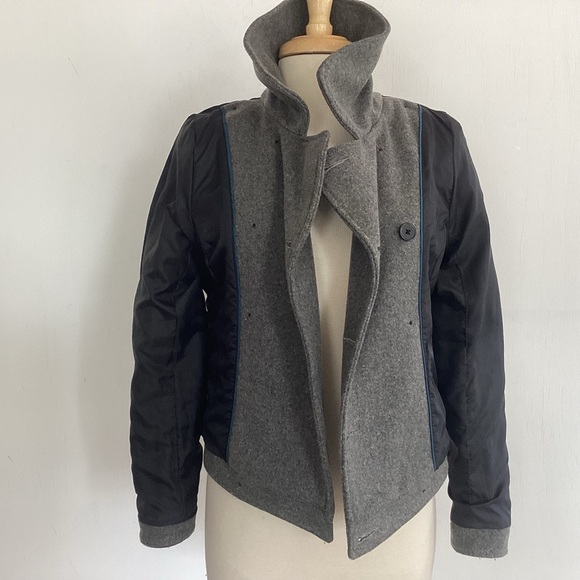 Old Navy Y2K cropped double breasted gray wool blend /epaulets pea coat Medium P - Picture 7 of 12